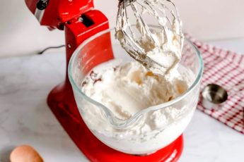 Глазурь для кулича из белого шоколада