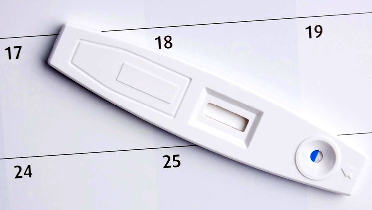 Тест на беременность на 5 день задержки менструации thumbnail