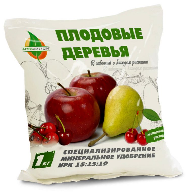 Комплексное минеральное удобрение для деревьев