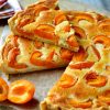 Пирог на кефире с абрикосами - пошаговый рецепт