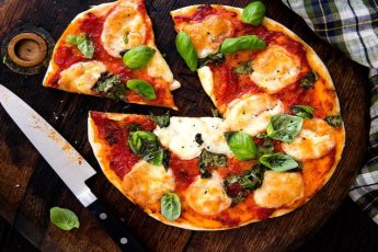 Рецепт пиццы маргарита