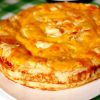 Мягкий мясной пирог с сочной начинкой