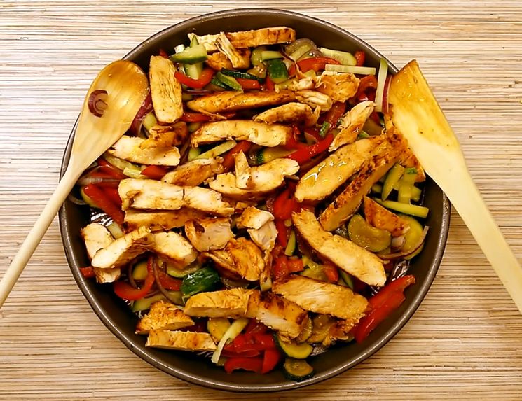 как приготовить овощи с кур грудкой как приготовить овощи с кур грудкой