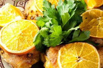 Запеченная курятина с апельсинами